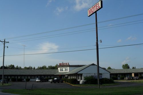 Rochester Motel Bagian luar foto